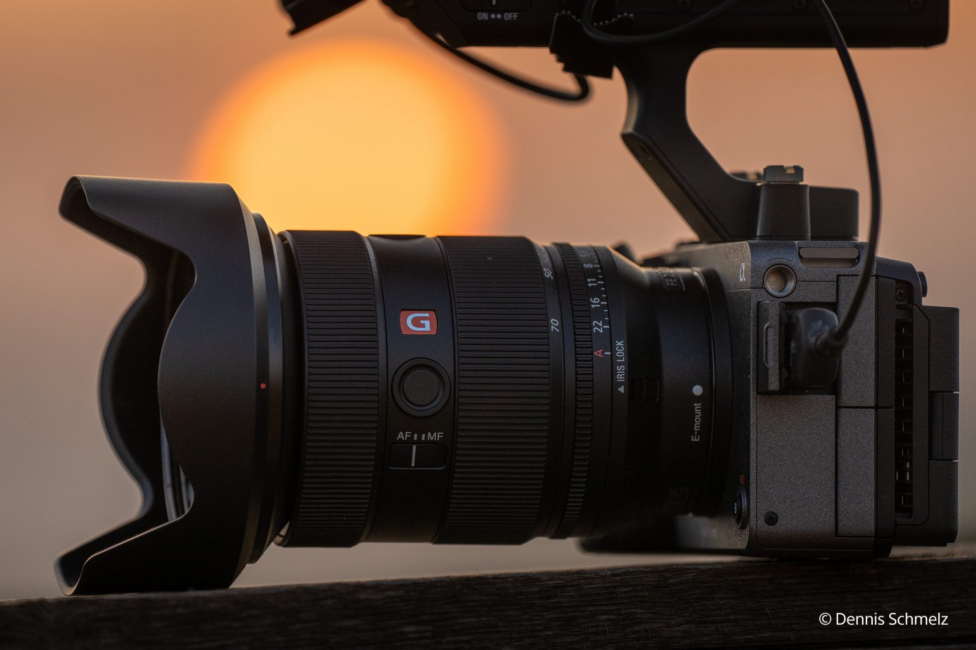 Das Sony FE 24-70 mm f/2,8 GM II eignet sich auch gut für Videoproduktionen.