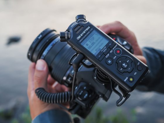 Der neue Audio-Recorder OM SYSTEM LS-P5 im Einsatz. Bild: OM Digital Solutions