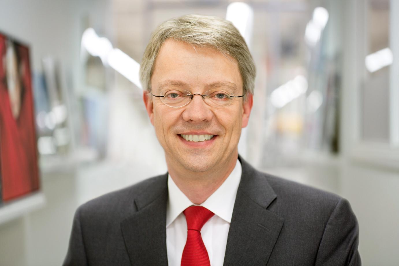 Dr. Christian Friege