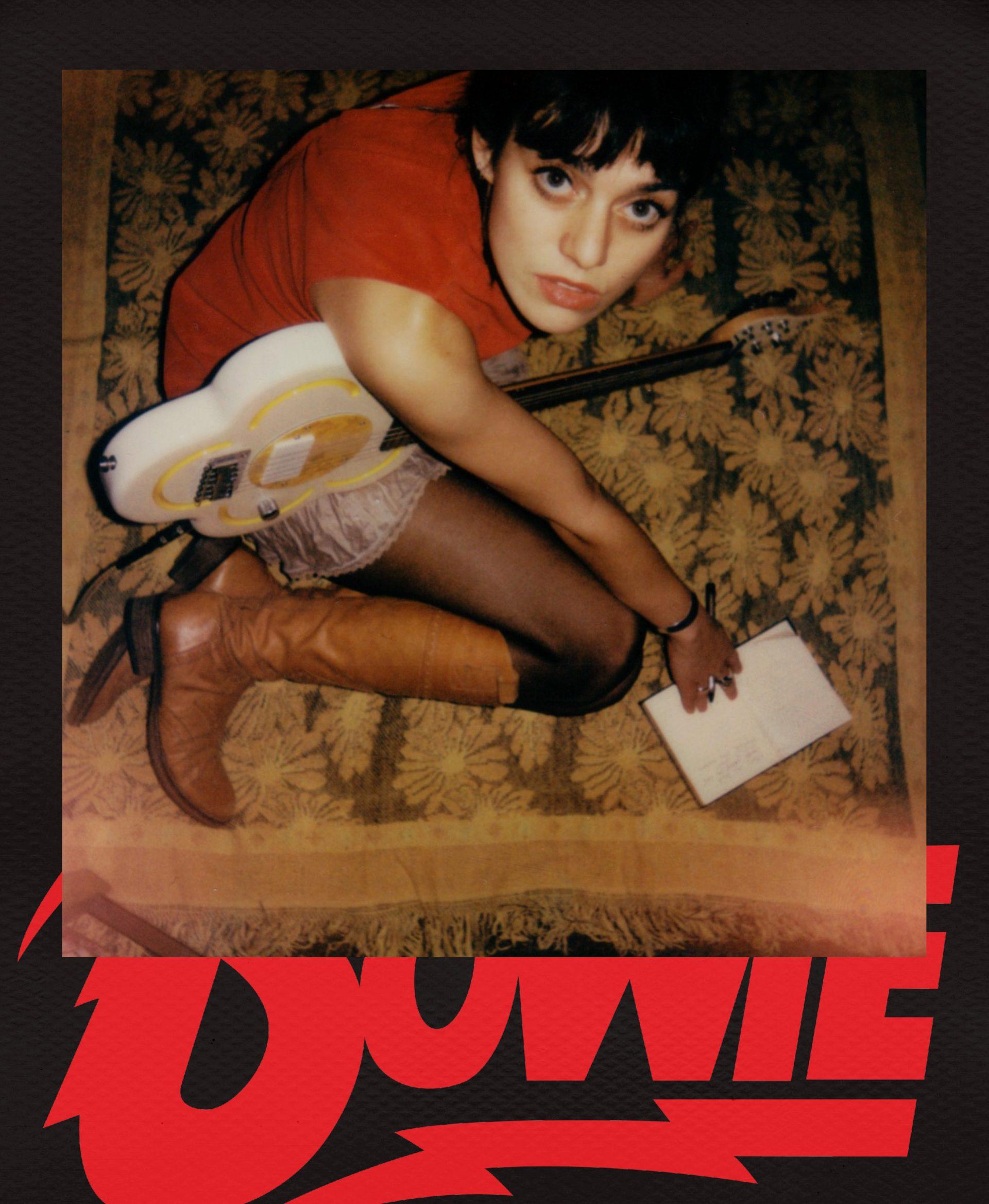 Polaroid x David Bowie Foundation: Foto von Holly Whitaker