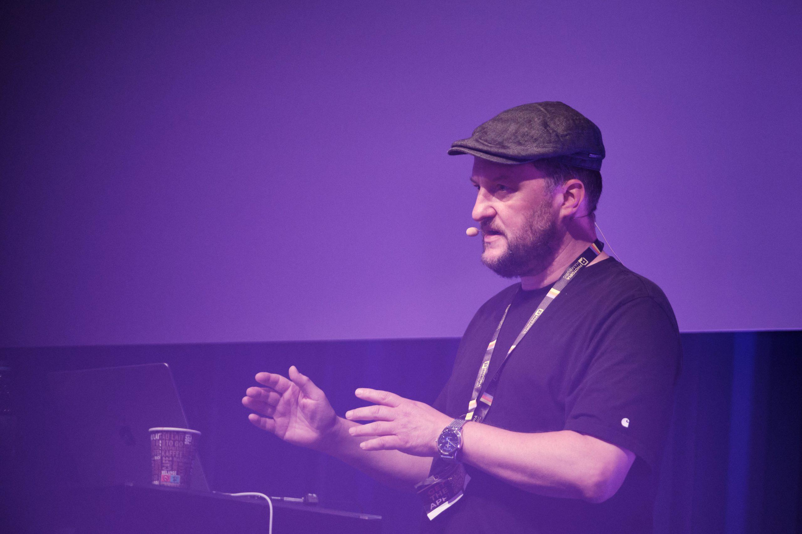 Simon Puschmann; Bild: Karim El Nour