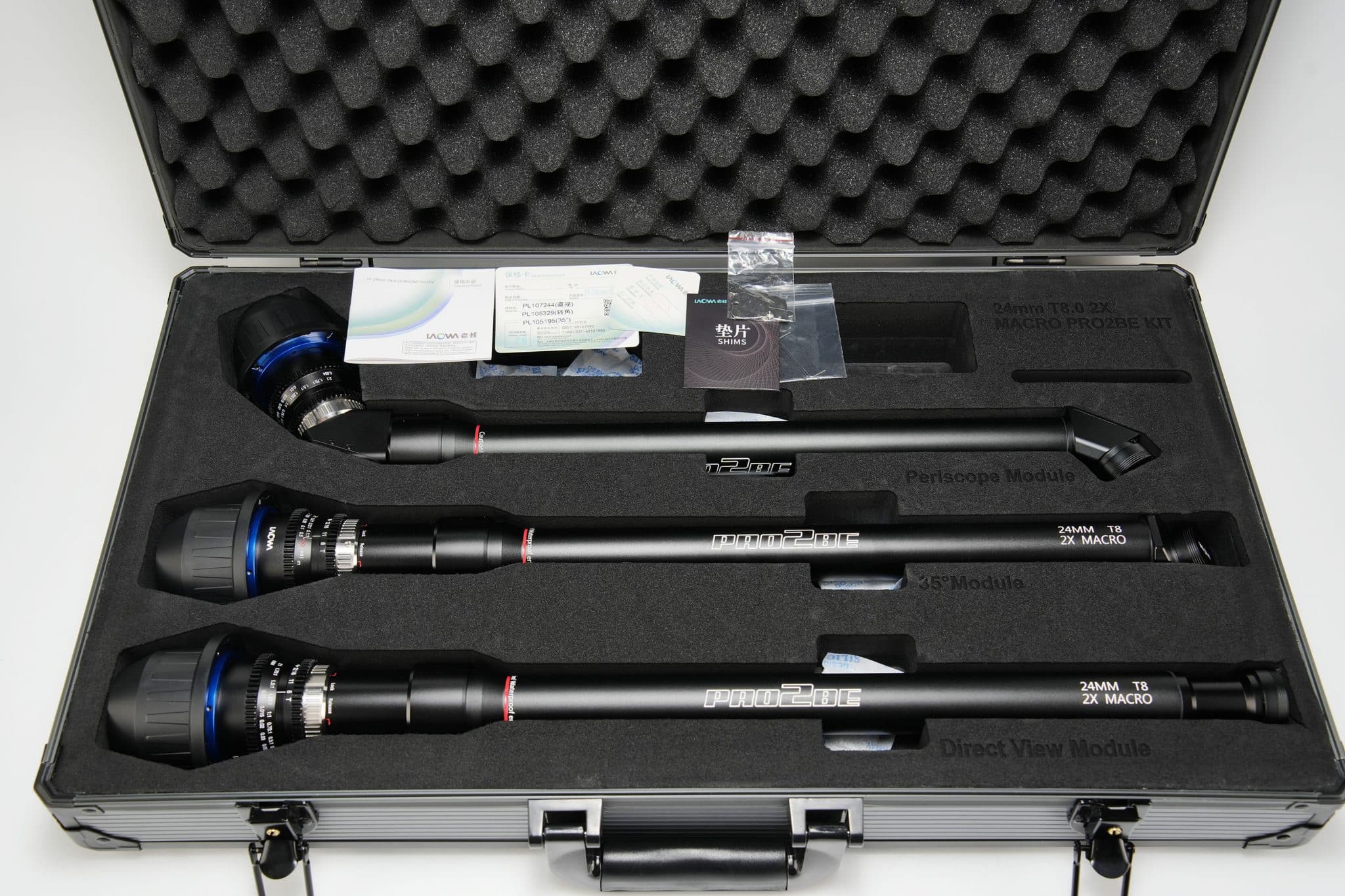 Das 3er Set des LAOWA Pro2be 24mm T8 2X Macro Probe mit Tragekoffer. Bild Foto Brenner