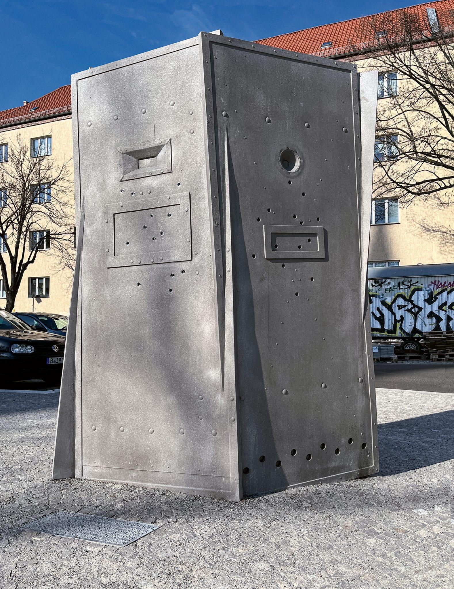 EINSCHLÜSSE, Mahnmal für Opfer der Justizwillkür 1945–1989 in Berlin © VG Bild-Kunst Bonn, Roland Fuhrmann, 2023