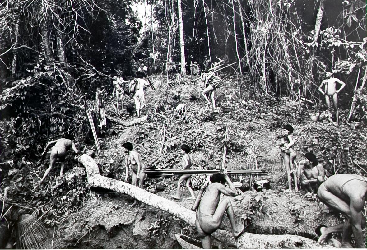 Baumgarten, Lothar, River Crossing (Ihr Besitz ist nicht größer als die Kraft ihrer Schutern), 1978_Gallerie_Zander Galerie