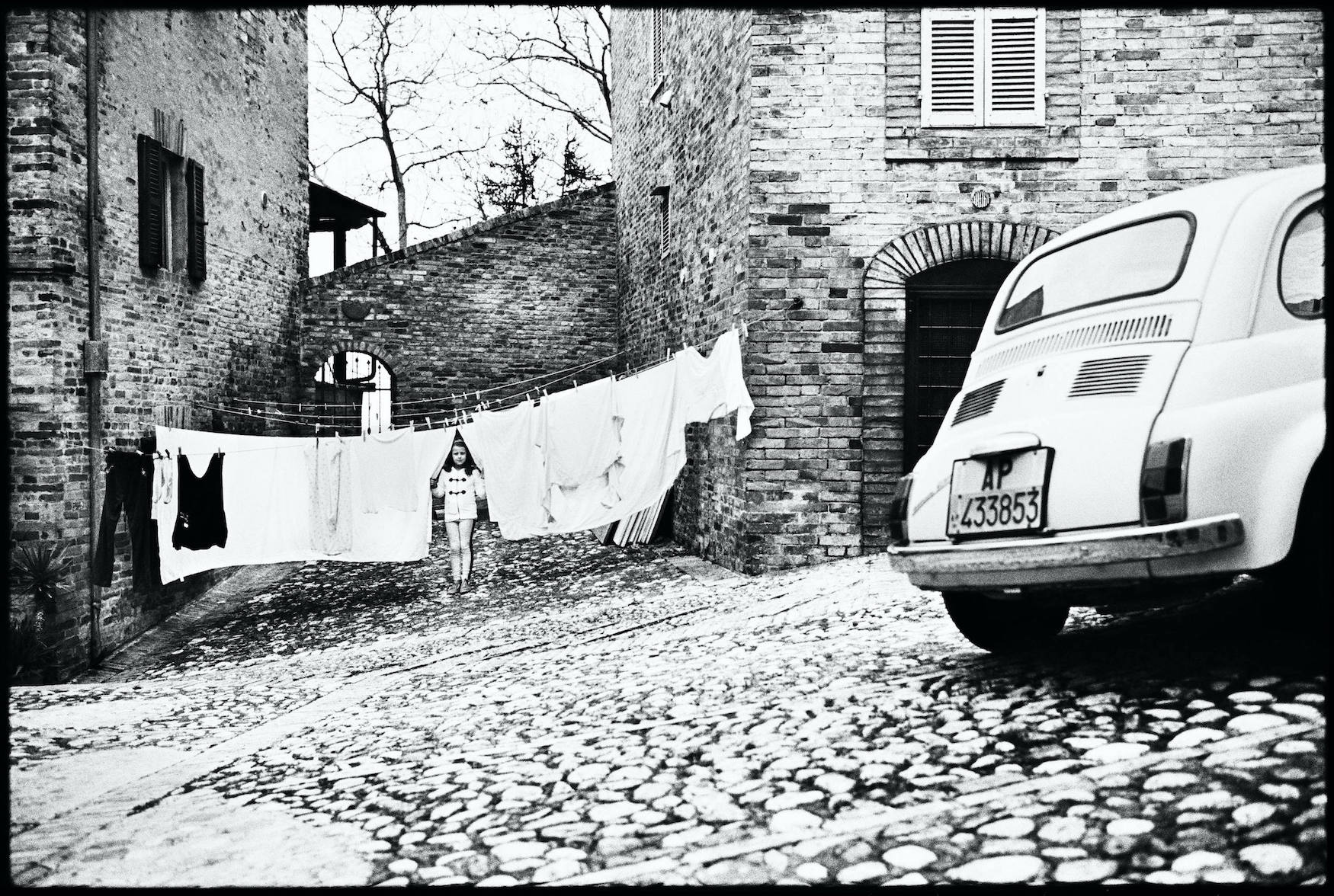 Petritoli 2014 © Emanuele Scorcelletti: Elegia Fantastica, Leica Galerie Wetzlar 2024