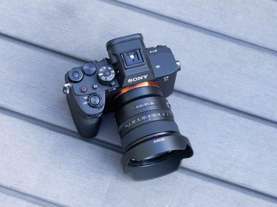 Das Sony FE 16mm F1.8 G im Test. Bild: Thomas Probst